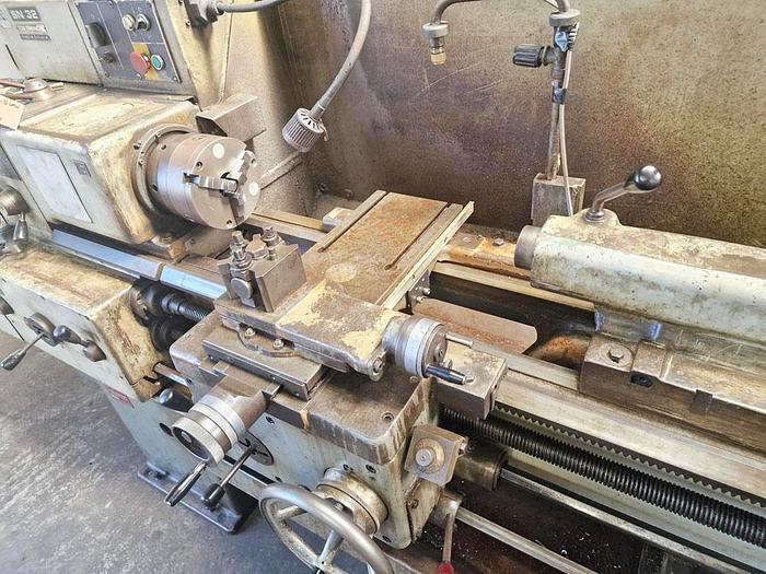 Used TOS SUI 32 LATHE