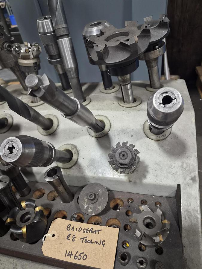 Used BRIDGEPORT R8 TOOLING