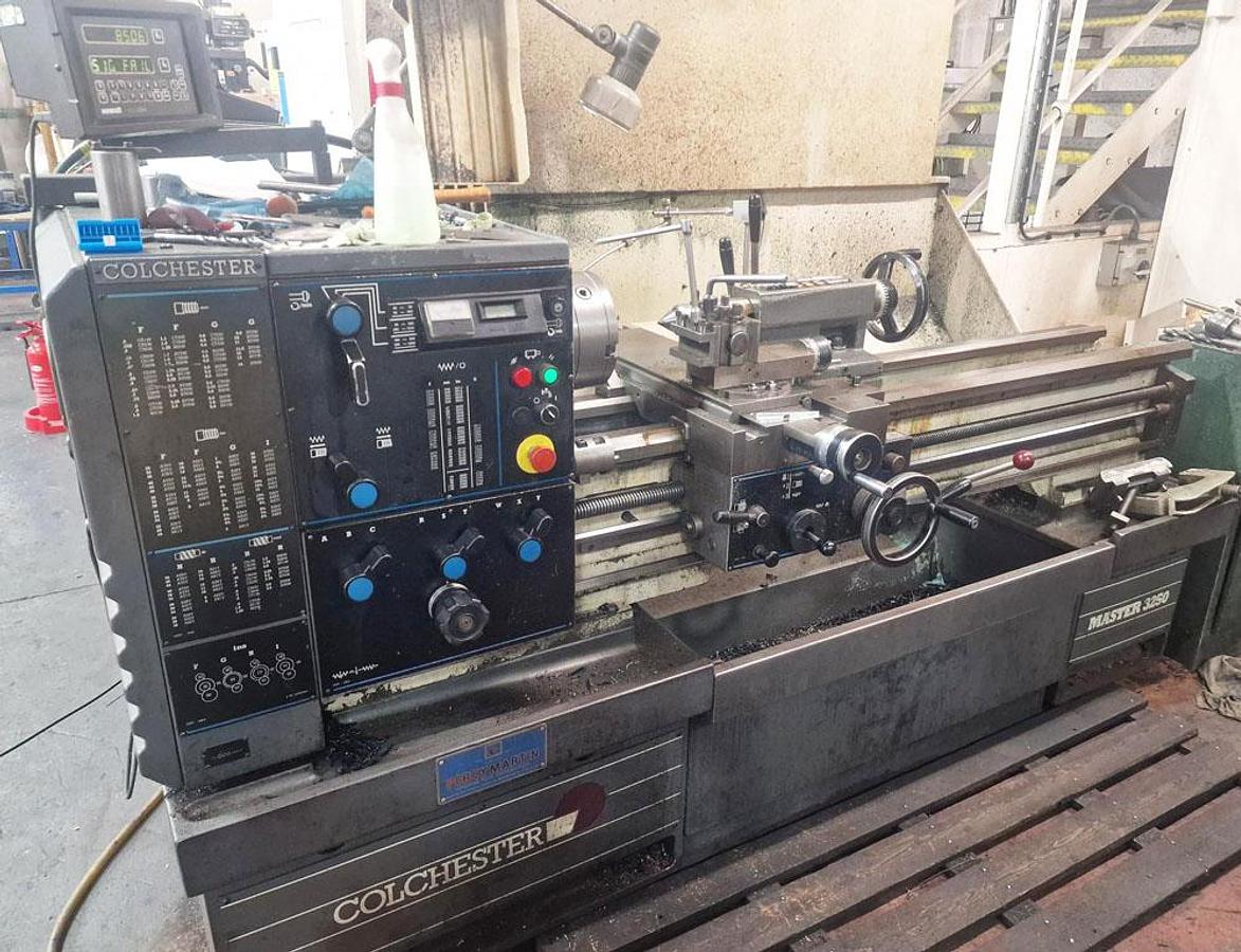 Used COLCHESTER VS3250 MASTER 13" x 40" GAP BED CENTRE LATHE