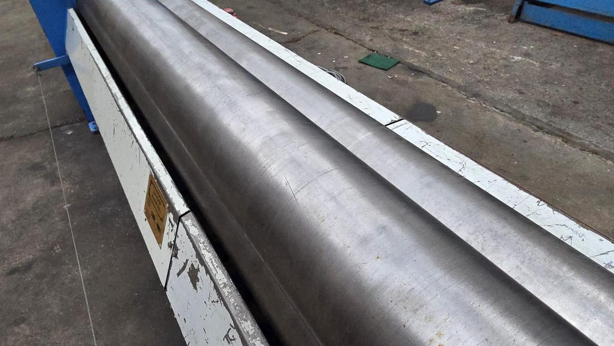 Used 2013 BIRLIK Model MSMS – 3030mm x 3mm Capacity Initial Pinch, Powered Bending Rolls,