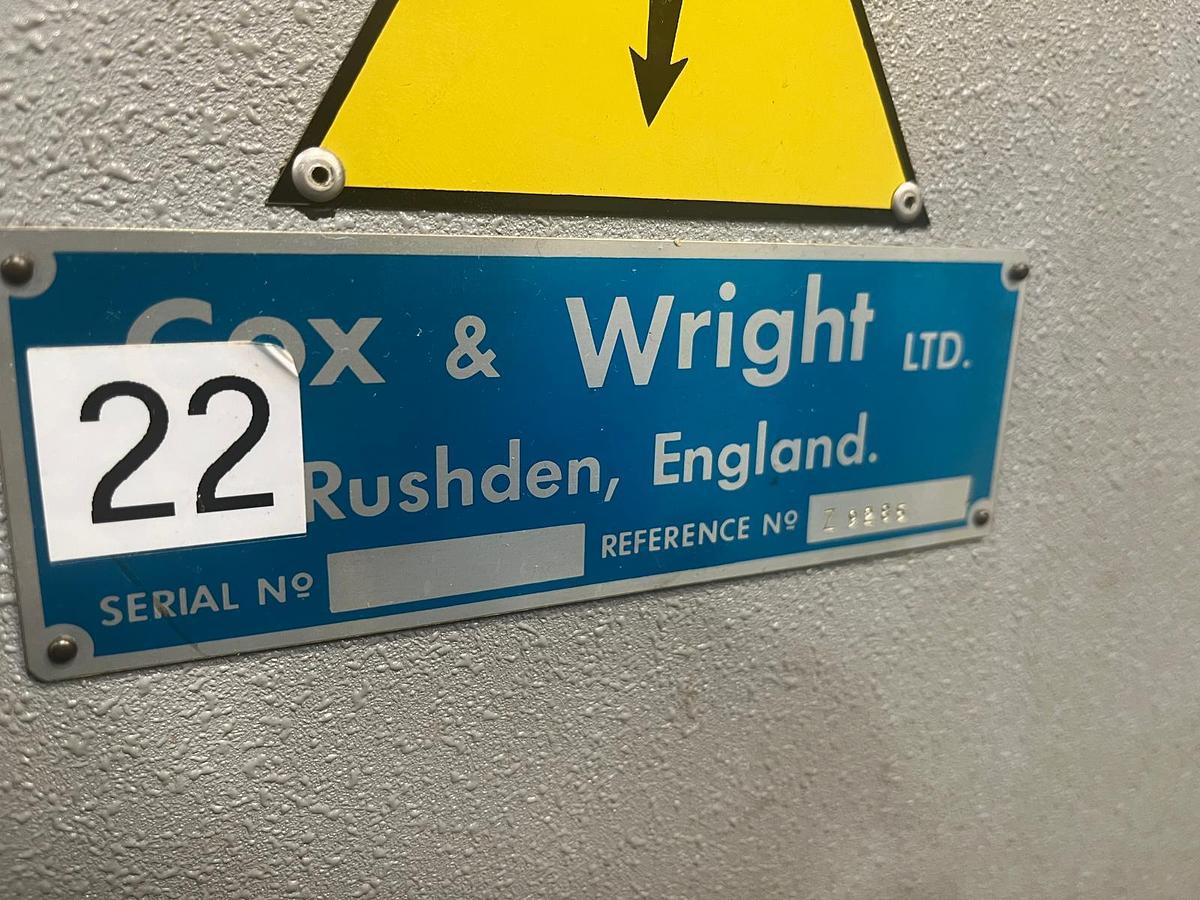 Used COX & WRIGHT TRAVELLING HEAD DIE CUTTING PRESS