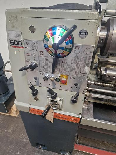 Used COLCHESTER MASTER 2500 13" x 40" GAP BED CENTRE LATHE