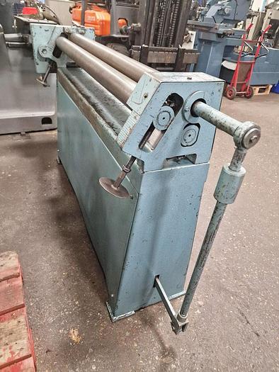 Used 1994 KEETONA 50" x 16G BENDING ROLLS