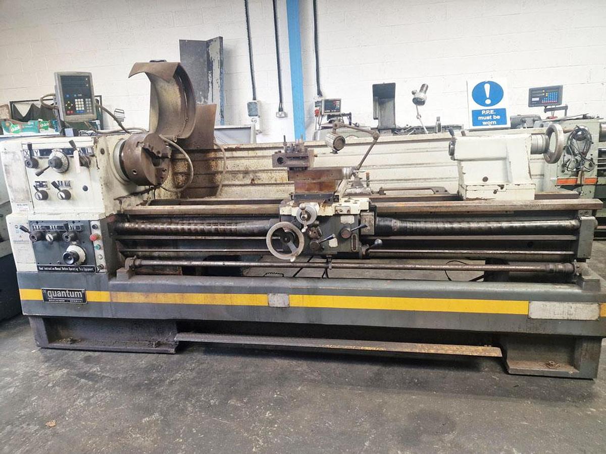 Used 2005 QUANTUM D560 x 2000mm GAP BED CENTRE LATHE