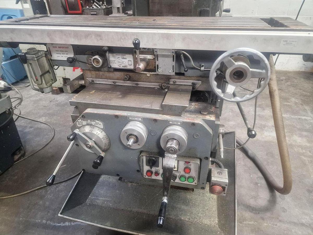 Used AJAX CLEVELAND No.2 UNIVERSAL MILL