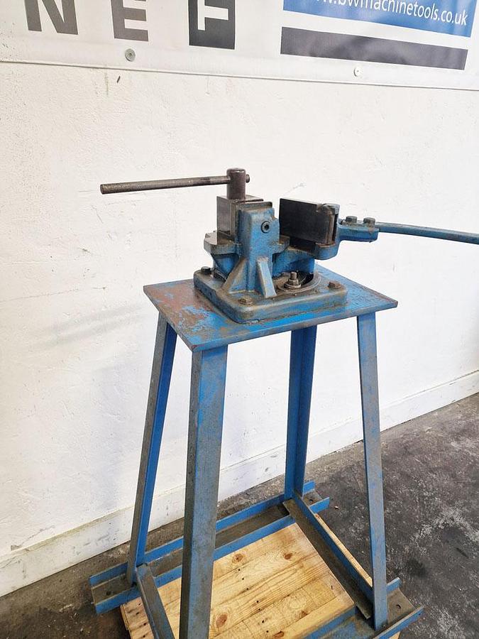 Used MIRACLE No.2 BAR BENDER