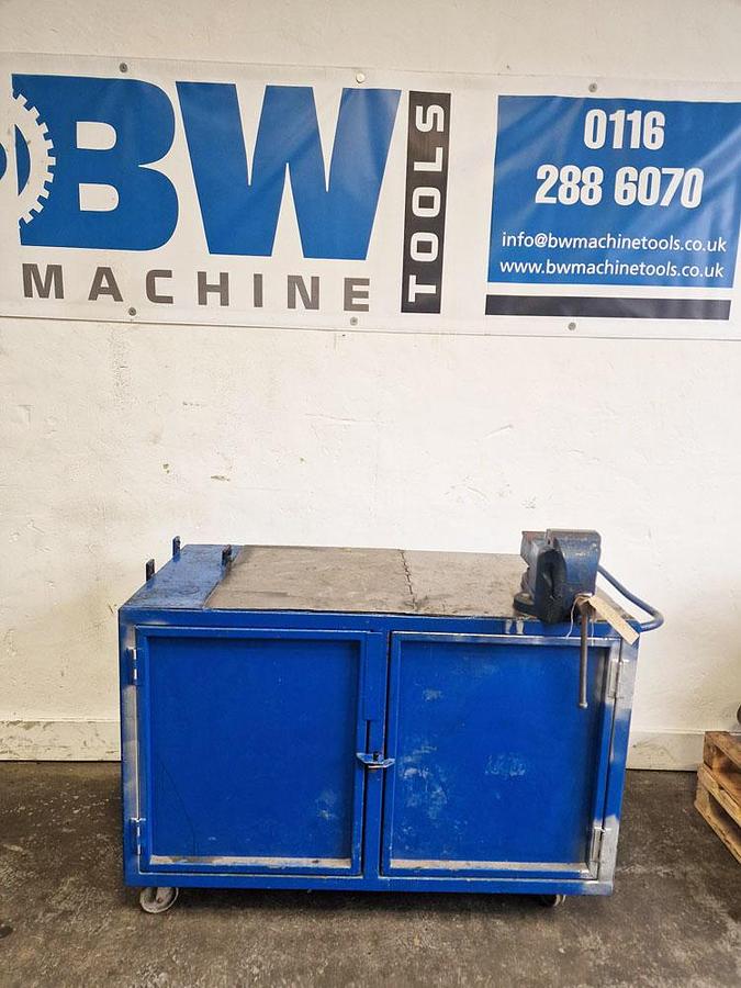 Used UNKNOWN ENGINEERS MOBILE WORK BENCH TROLLEY