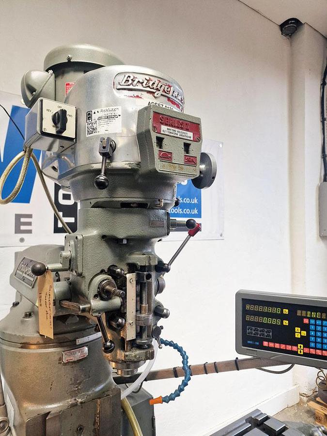 Used BRIDGEPORT SERIES 1 BR2J2 TURRET MILL