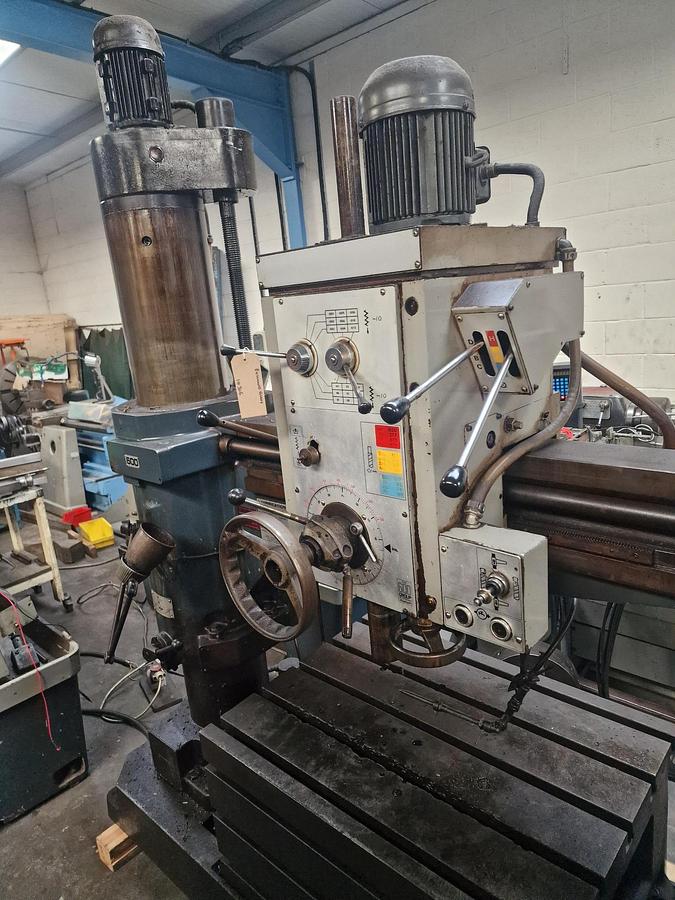 Used RICHMOND ENVOY RADIAL ARM DRILL