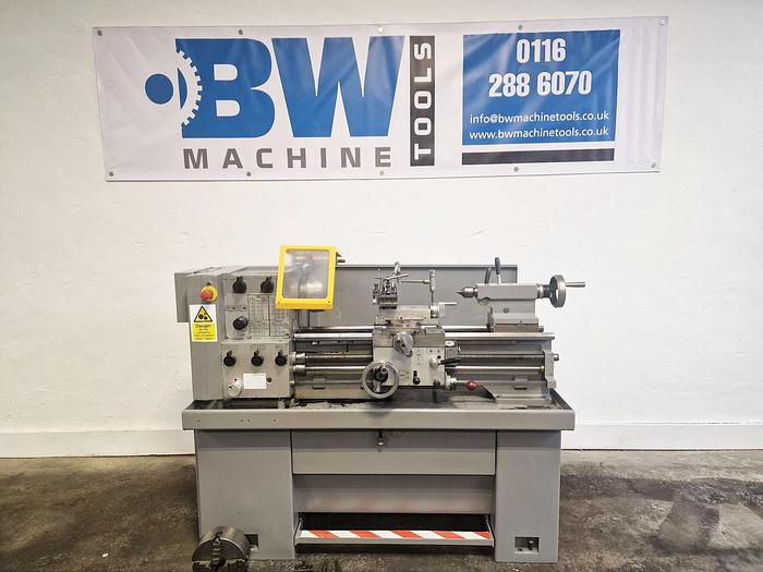 Used HARRISON M300 13" x 25" GAP BED CENTRE LATHE