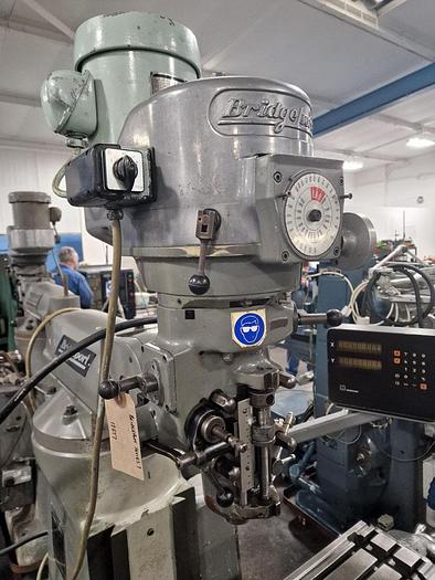 Used BRIDGEPORT SERIES 1 BR2J2 TURRET MILL