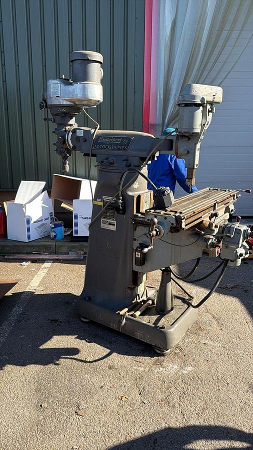Used BRIDGEPORT SERIES 1 BR2J2 TURRET MILL