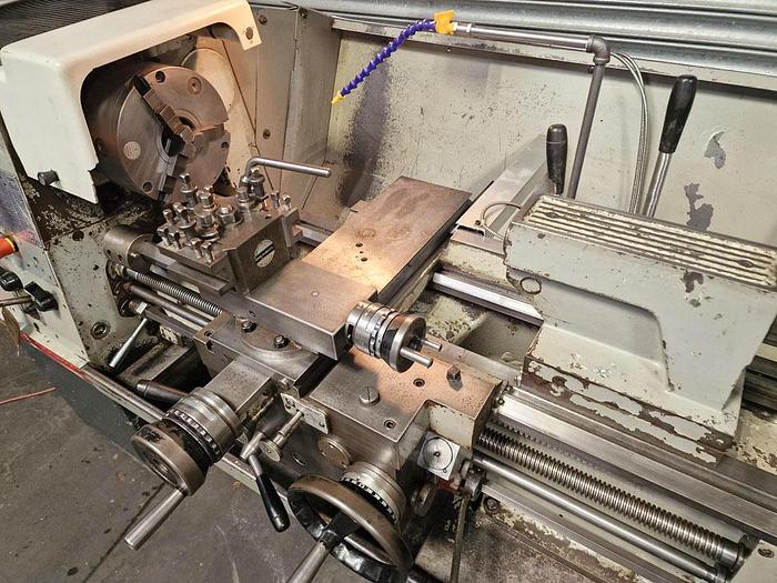 Used COLCHESTER COLCHESTER TRIUMPH 2000 15" x 30" GAP BED CENTRE LATHE
