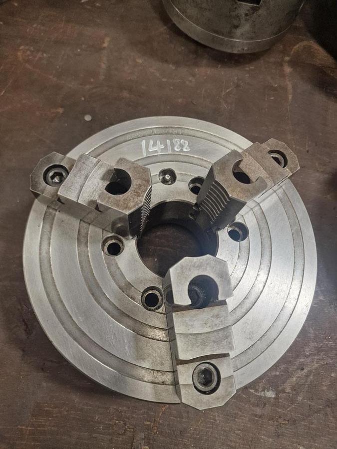 Used UNKNOWN 10" 3 JAW CHUCK Model A002103002