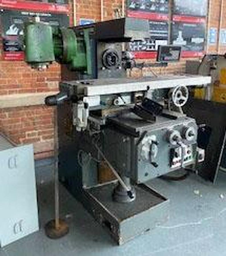 Used AJAX CLEVELAND No.2 UNIVERSAL MILL