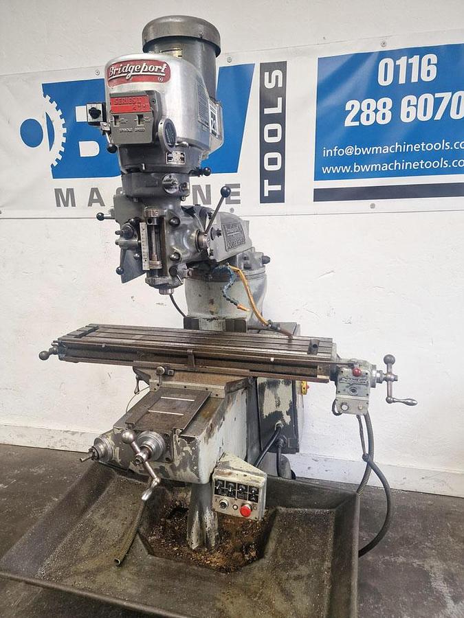 Used BRIDGEPORT SERIES 1 BR2J2 TURRET MILL