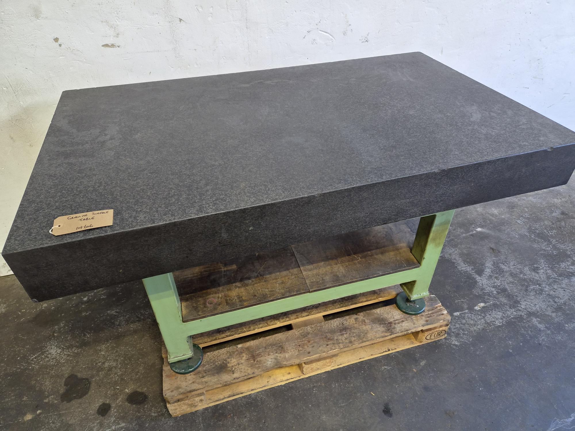 Used UNKNOWN GRANITE SURFACE TABLE ON STAND