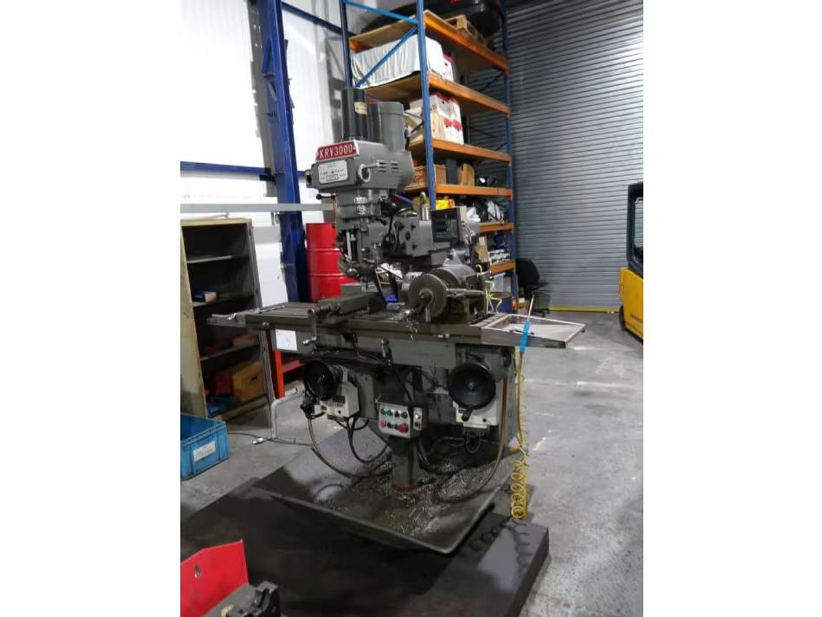 Used XYZ KRV 3000 SLV HEAVY DUTY TURRET MILL