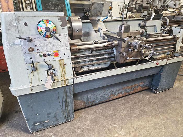Used COLCHESTER COLCHESTER TRIUMPH 2000 15" x 50" GAP BED CENTRE LATHE