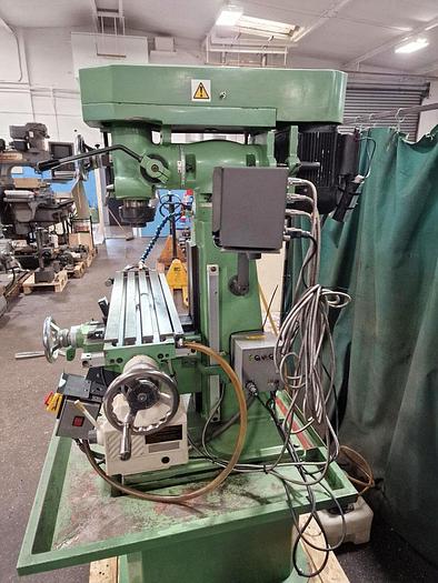 Used WARCO VMC VERTICAL MILL