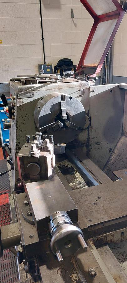 Used COLCHESTER MASTIFF 1400 x 120" GAP BED CENTRE LATHE