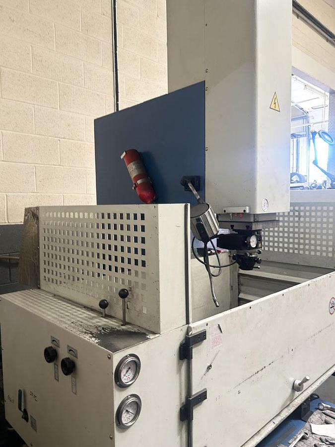 Used 2013 CHMER EZ50 SEMI CNC EDM MACHINE