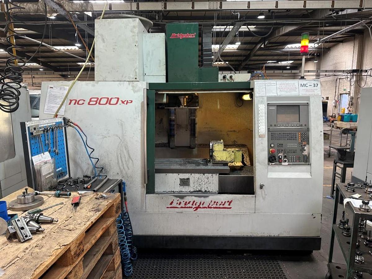 Used 2002 BRIDGEPORT VMC 800XP VERTICAL MACHINING CENTRE