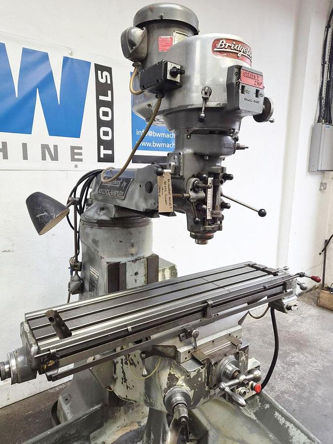 Used BRIDGEPORT SERIES 1 BR2J2 TURRET MILL