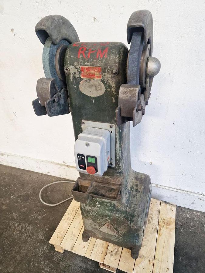 Used RJH BISON DOUBLE ENDED PEDESTAL GRINDER