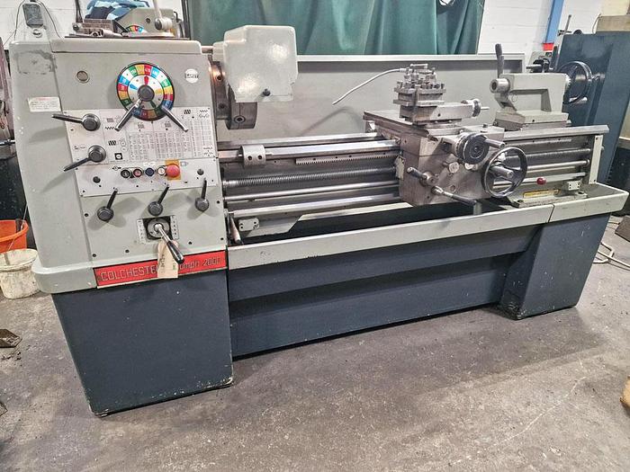 Used COLCHESTER TRIUMPH 2000 15" x 50" STRAIGHT BED CENTRE LATHE