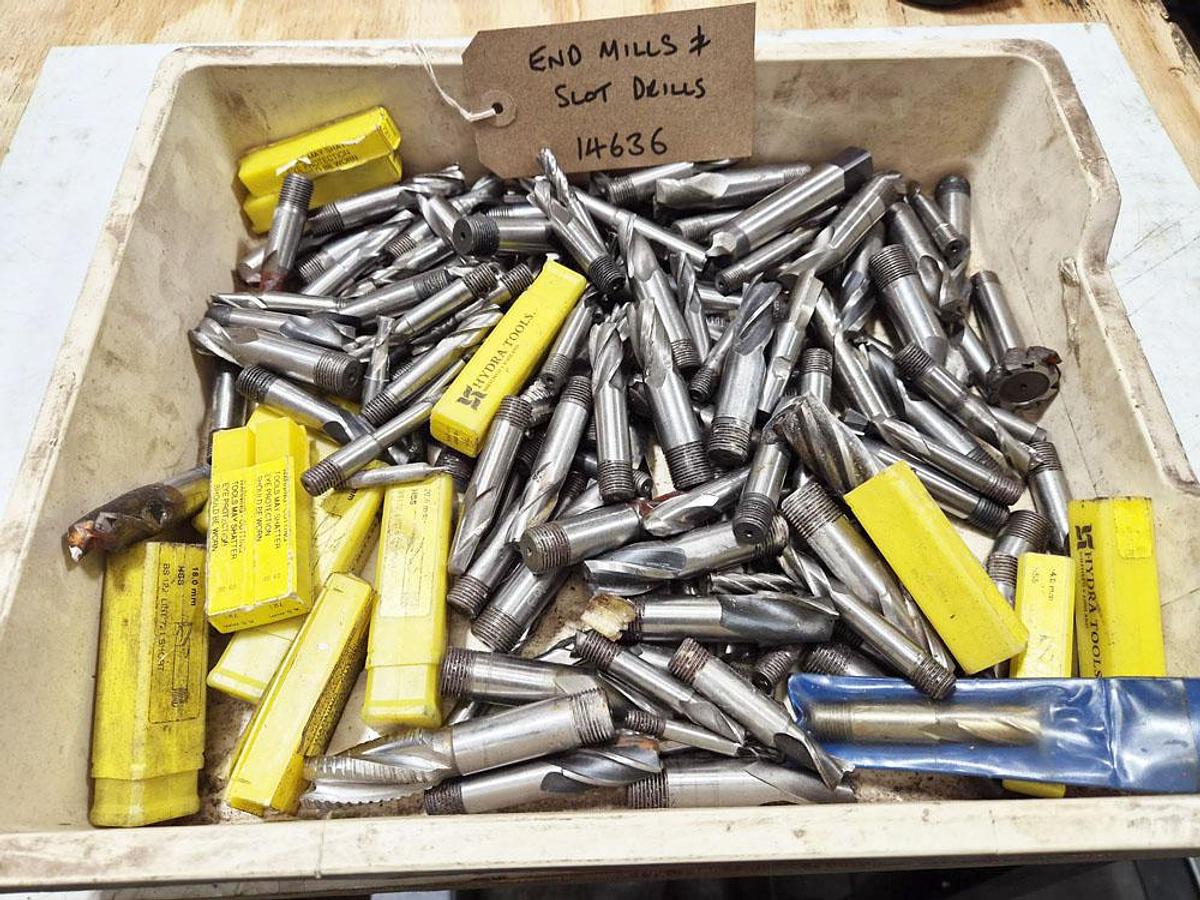 Used UNKNOWN END MILLS & SLOT DRILLS