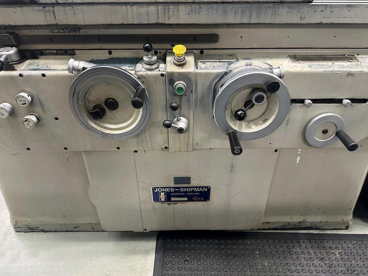 Used JONES & SHIPMAN 1076 EIU UNIVERSAL CYLINDRICAL GRINDER