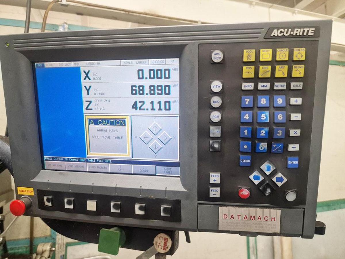 Used LILIAN 5VH CNC / MANUAL TURRET MILL