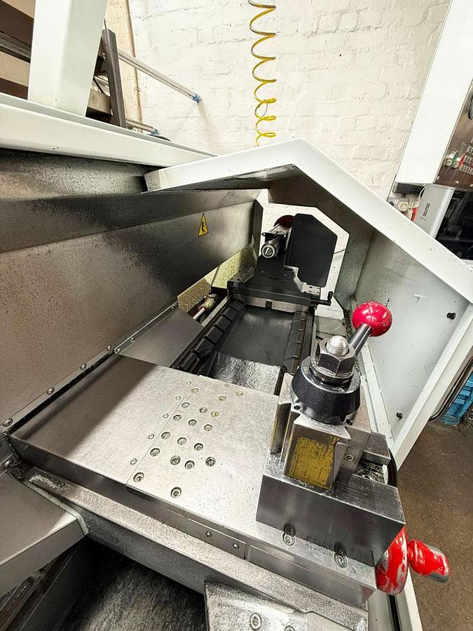 Used HAAS TL2 CNC TOOLROOM LATHE