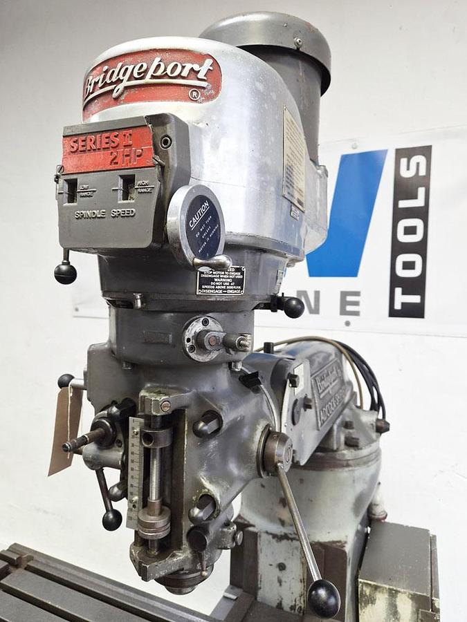 Used BRIDGEPORT SERIES 1 BR2J2 TURRET MILL