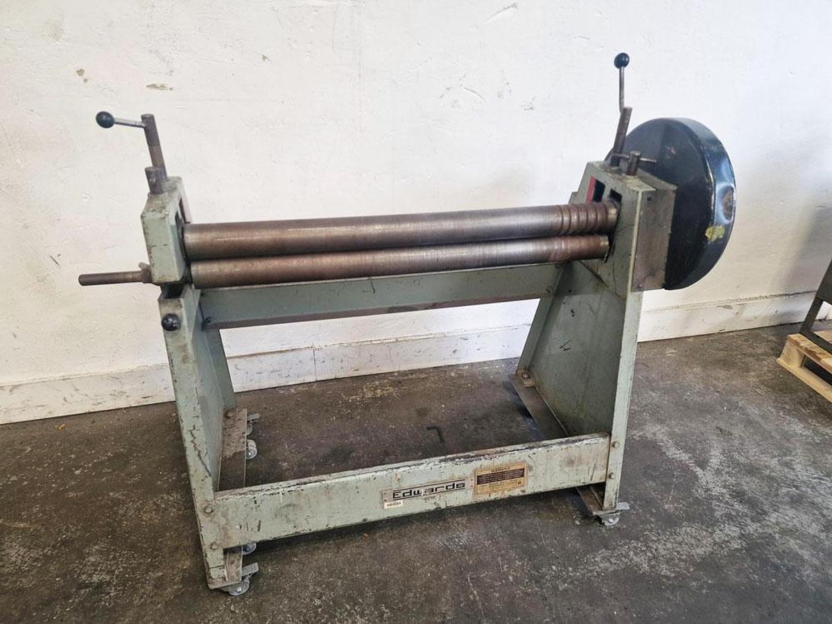 Used EDWARDS EGS 40" x 3" GEARED HAND ROLLS