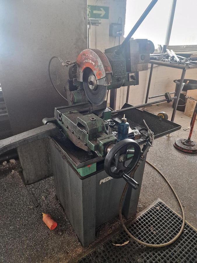 Used PEDRAZZOLI BROWN 300 PULL DOWN CIRCULAR SAW