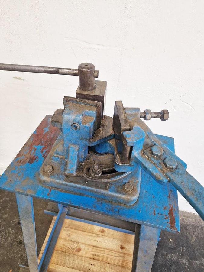 Used MIRACLE No.2 BAR BENDER