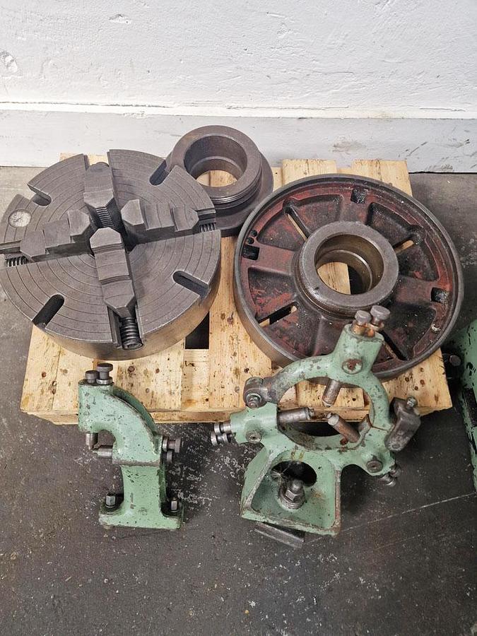 Used COLCHESTER TRIUMPH Mk.1 15" x 30" GAP BED CENTRE LATHE