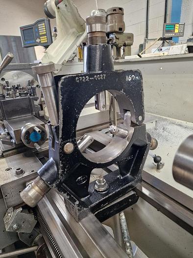 Used COLCHESTER COLCHESTER TRIUMPH VS2500 15" x 50" GAP BED CENTRE LATHE
