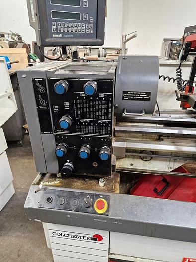 Used 1997 COLCHESTER STUDENT 2500 13" x 40" GAP BED CENTRE LATHE