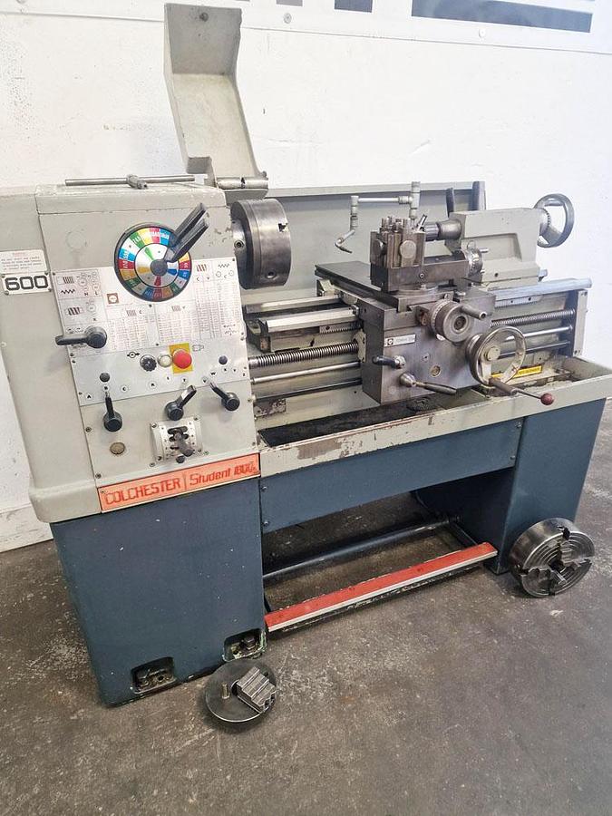 Used COLCHESTER STUDENT 1800 13" x 25" STRAIGHT BED CENTRE LATHE