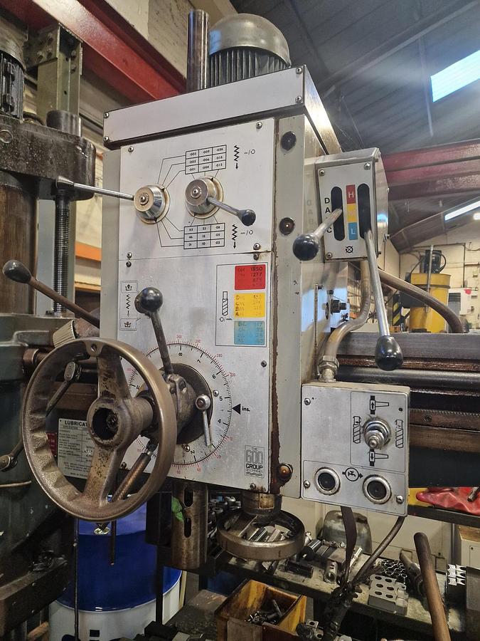 Used RICHMOND ENVOY RADIAL ARM DRILL