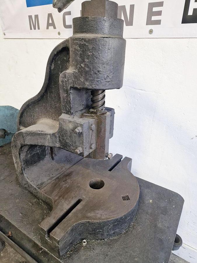 Used EDWARDS 6DB FLYPRESS