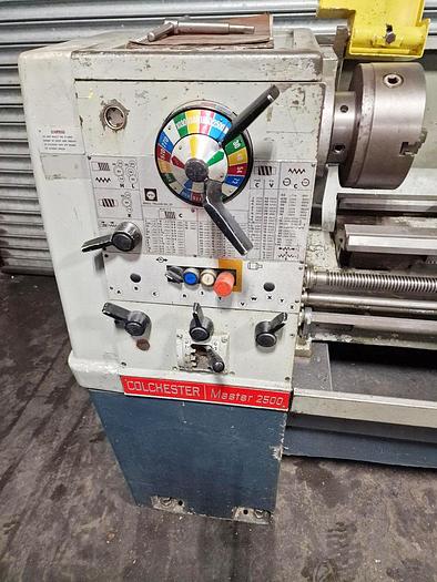 Used COLCHESTER MASTER 2500 13" x 40" GAP BED CENTRE LATHE