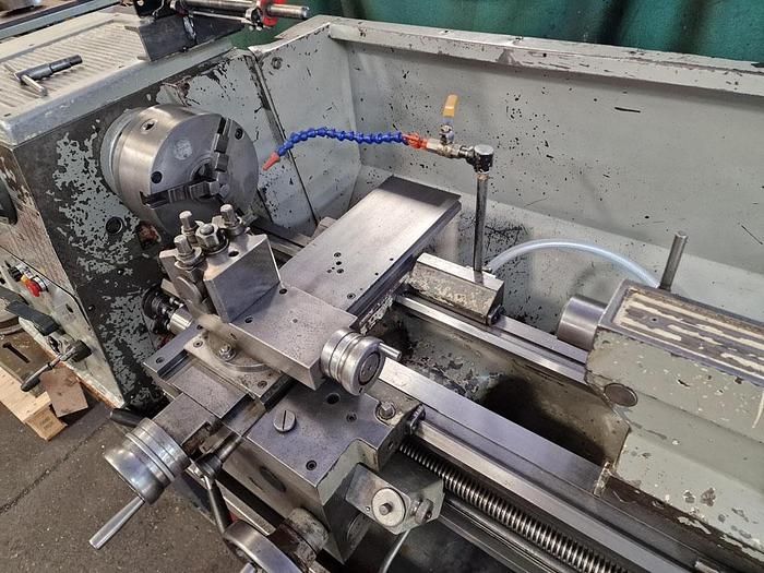 Used COLCHESTER STUDENT 1800 13" x 25" GAP BED CENTRE LATHE