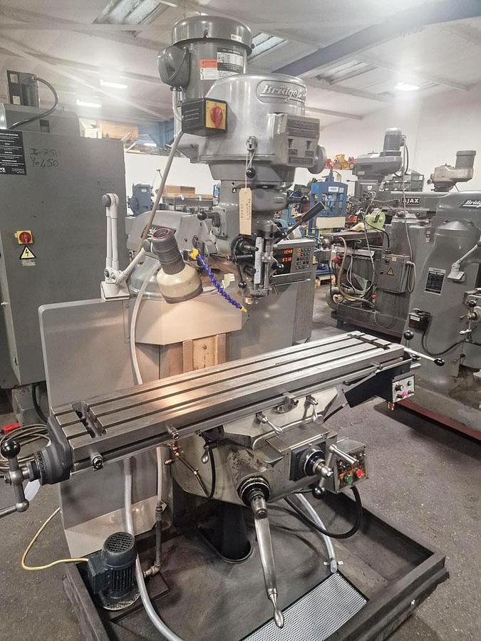 Used BRIDGEPORT SERIES 1 BR2J2 TURRET MILL