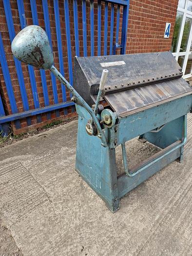 Used EDWARDS 316 TRUEFOLD BOX & PAN FOLDER