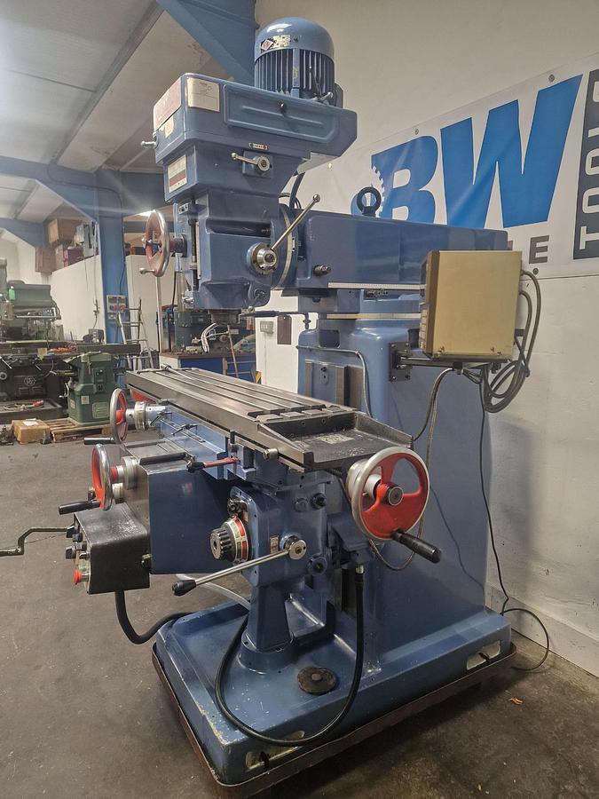Used GATE ANAYAK FV3 HEAVY DUTY TURRET MILL