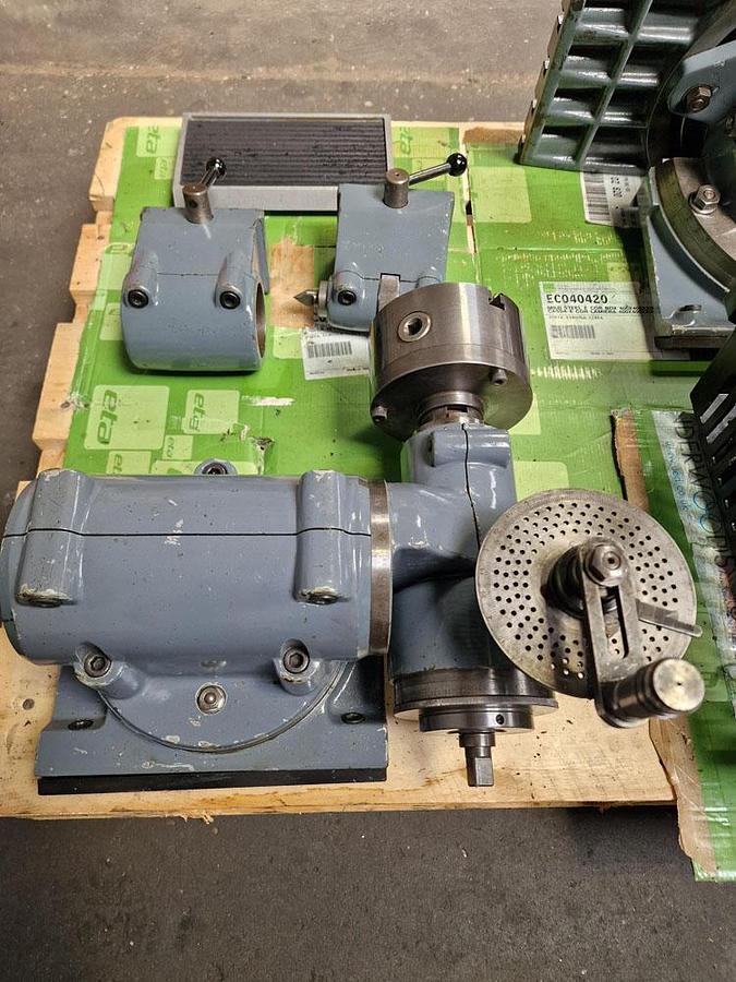 Used ACIERA F4 UNIVERSAL TOOLROOM MILL